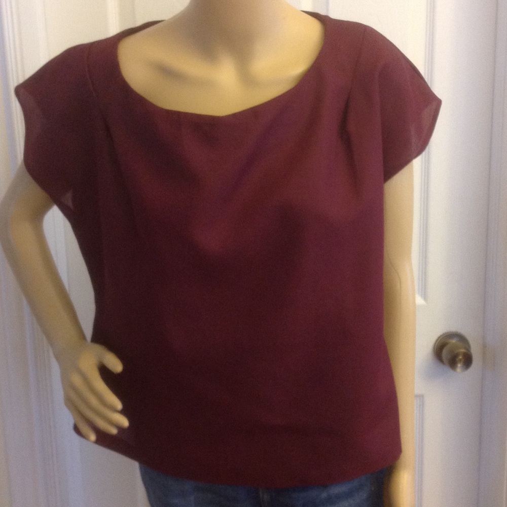 Essential Basic Cotton Blend Shell Top NWOT